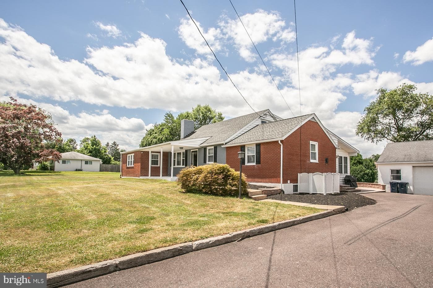 641 King Road photo 47