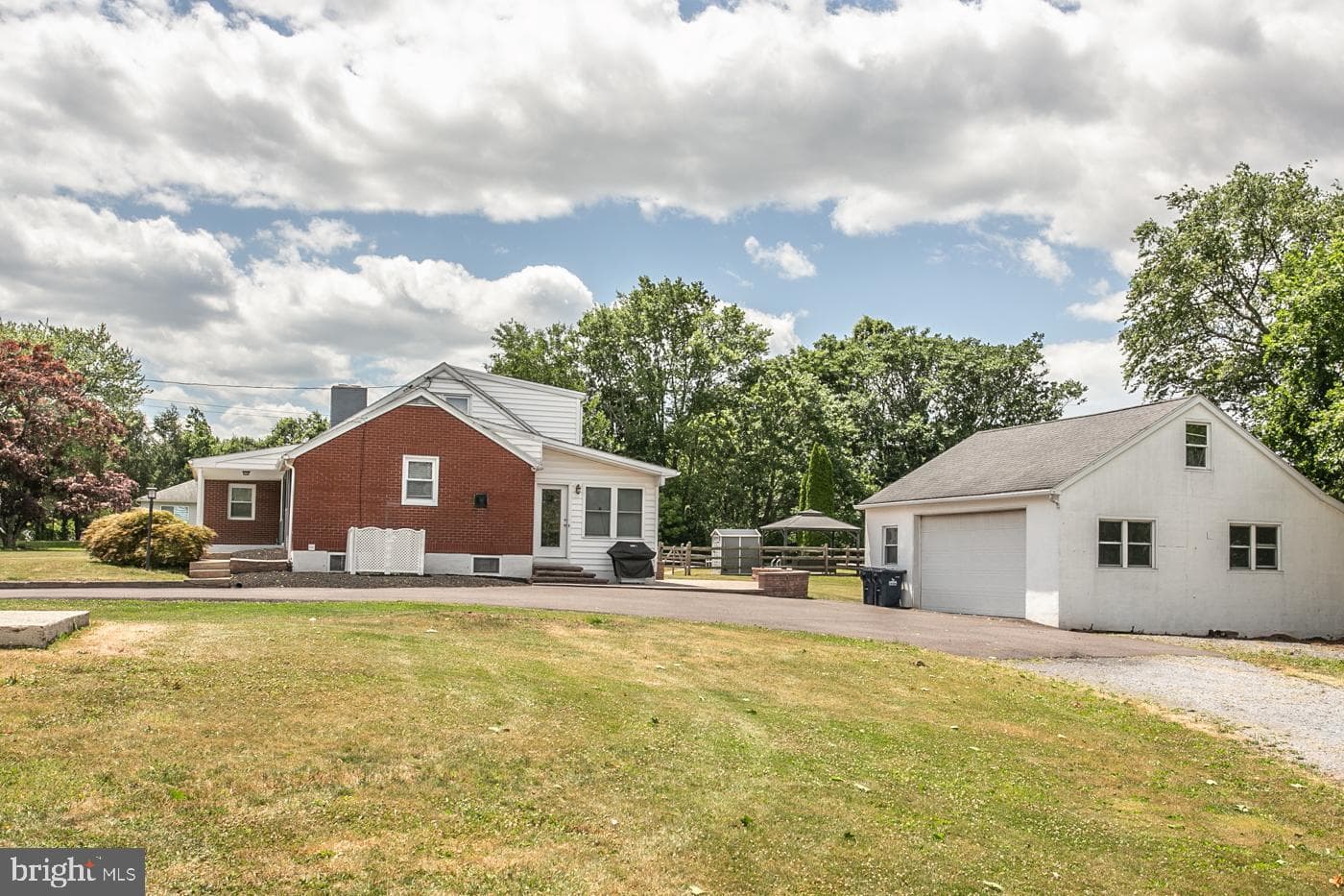 641 King Road photo 55