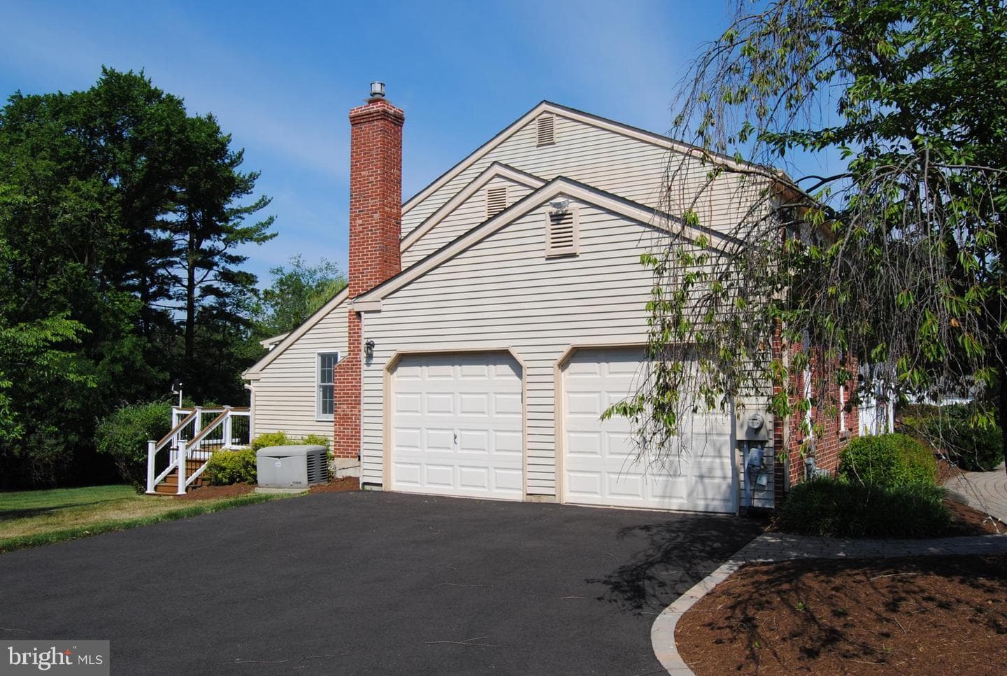 204 Stefan Place photo 44