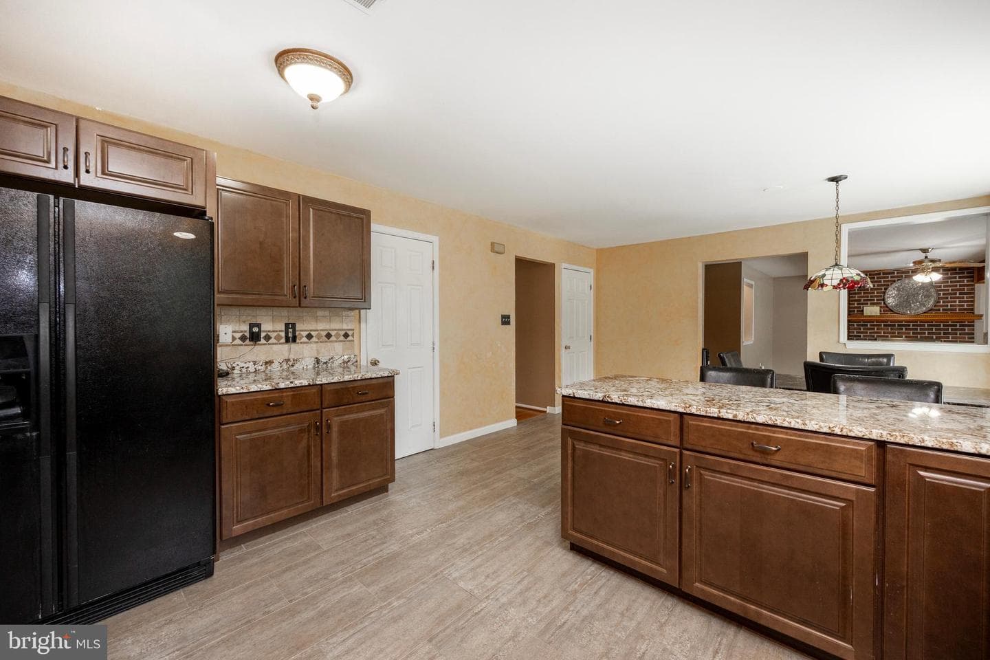 206 E Buchert Road photo 11