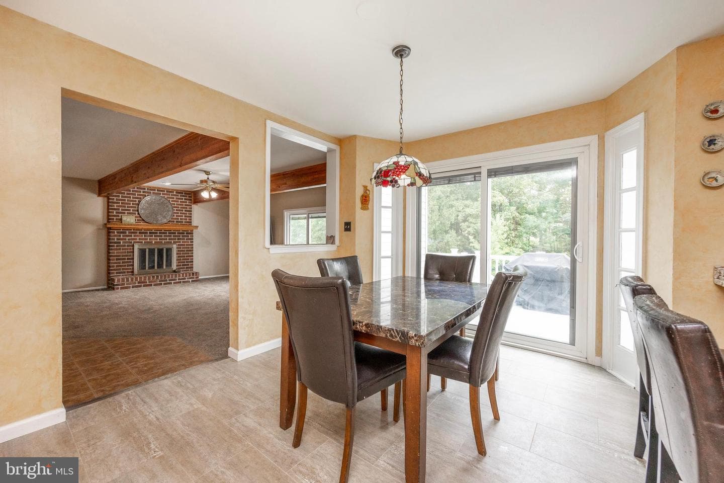206 E Buchert Road photo 12