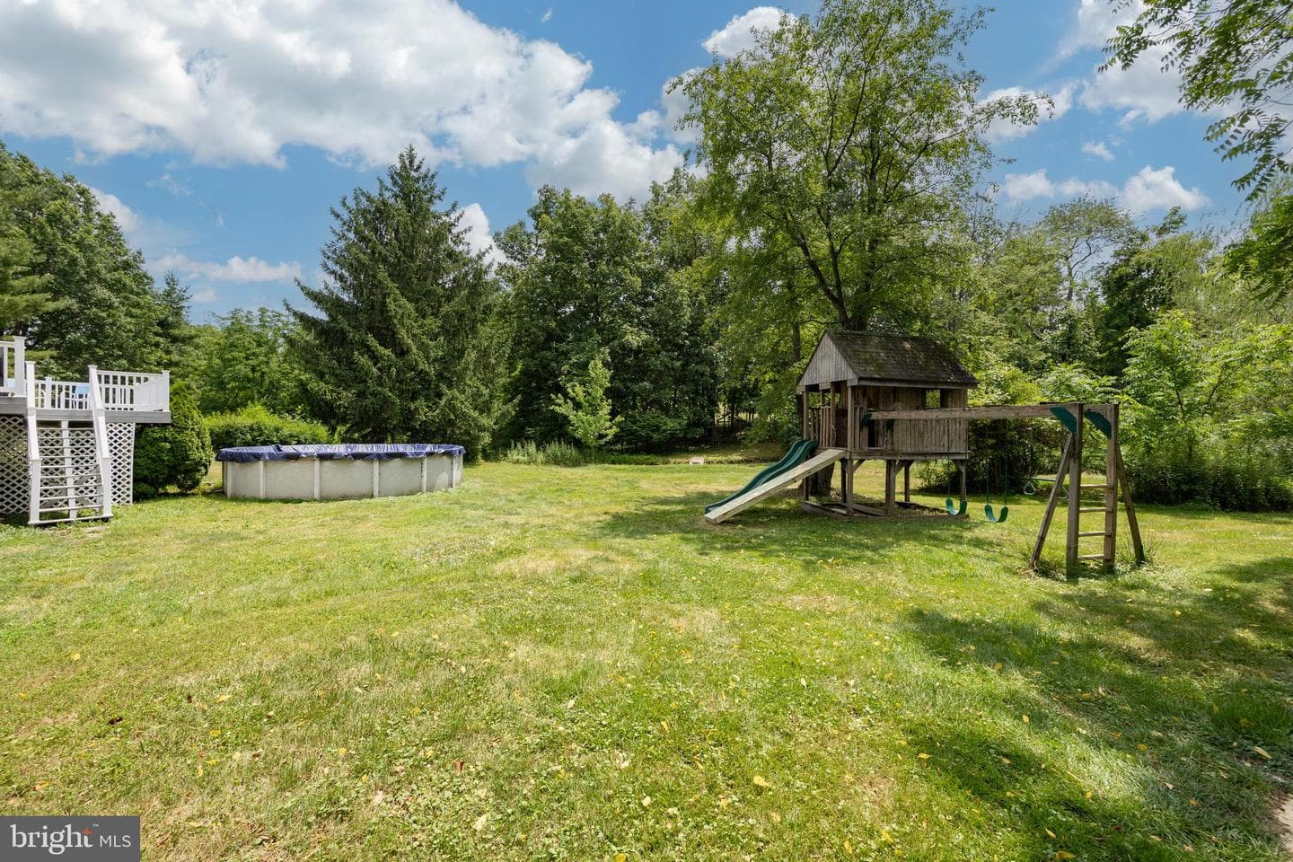 206 E Buchert Road photo 37