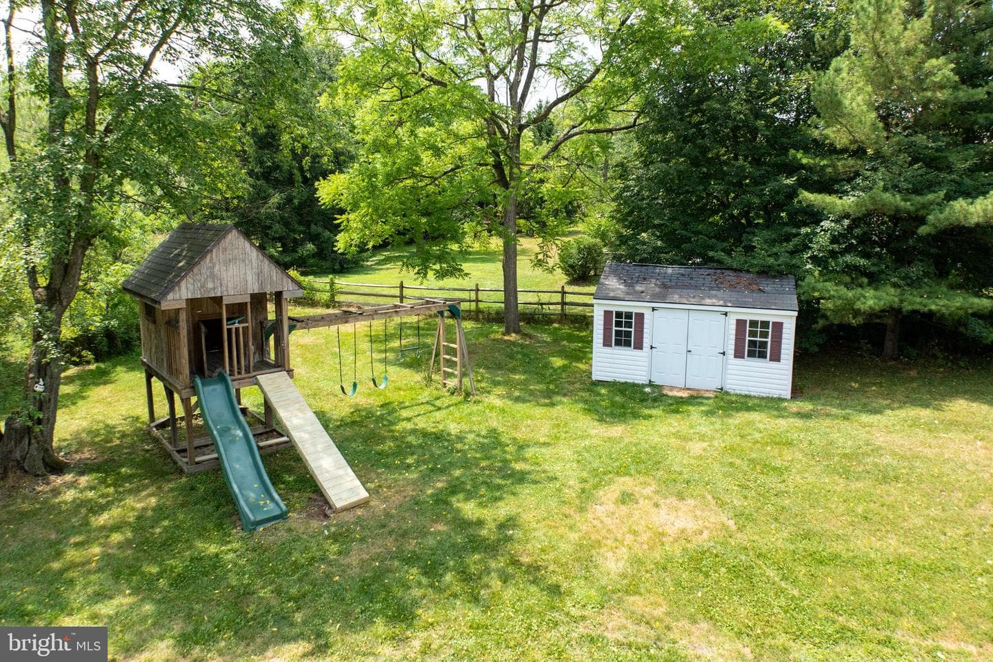 206 E Buchert Road photo 42