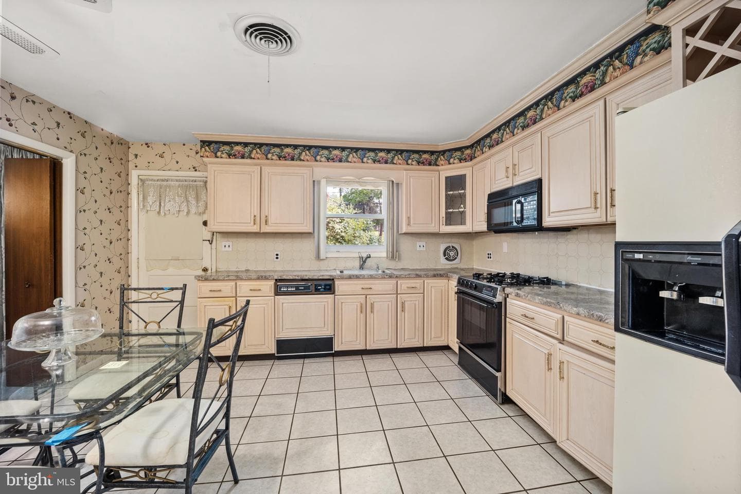 417 Gribbel Road photo 6