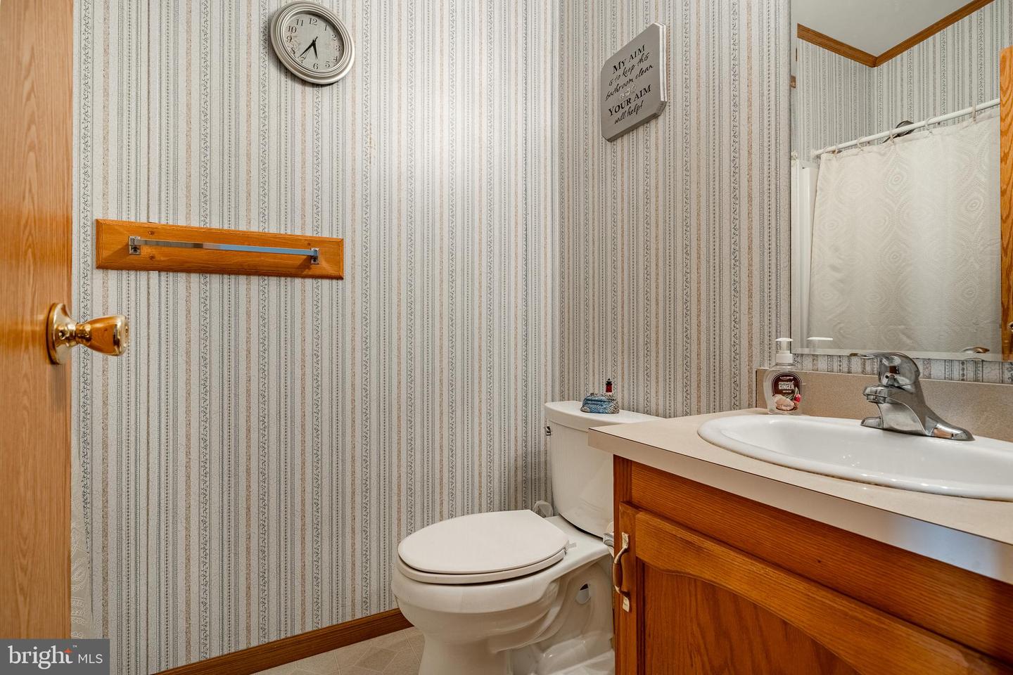 201 Birch Lane photo 17
