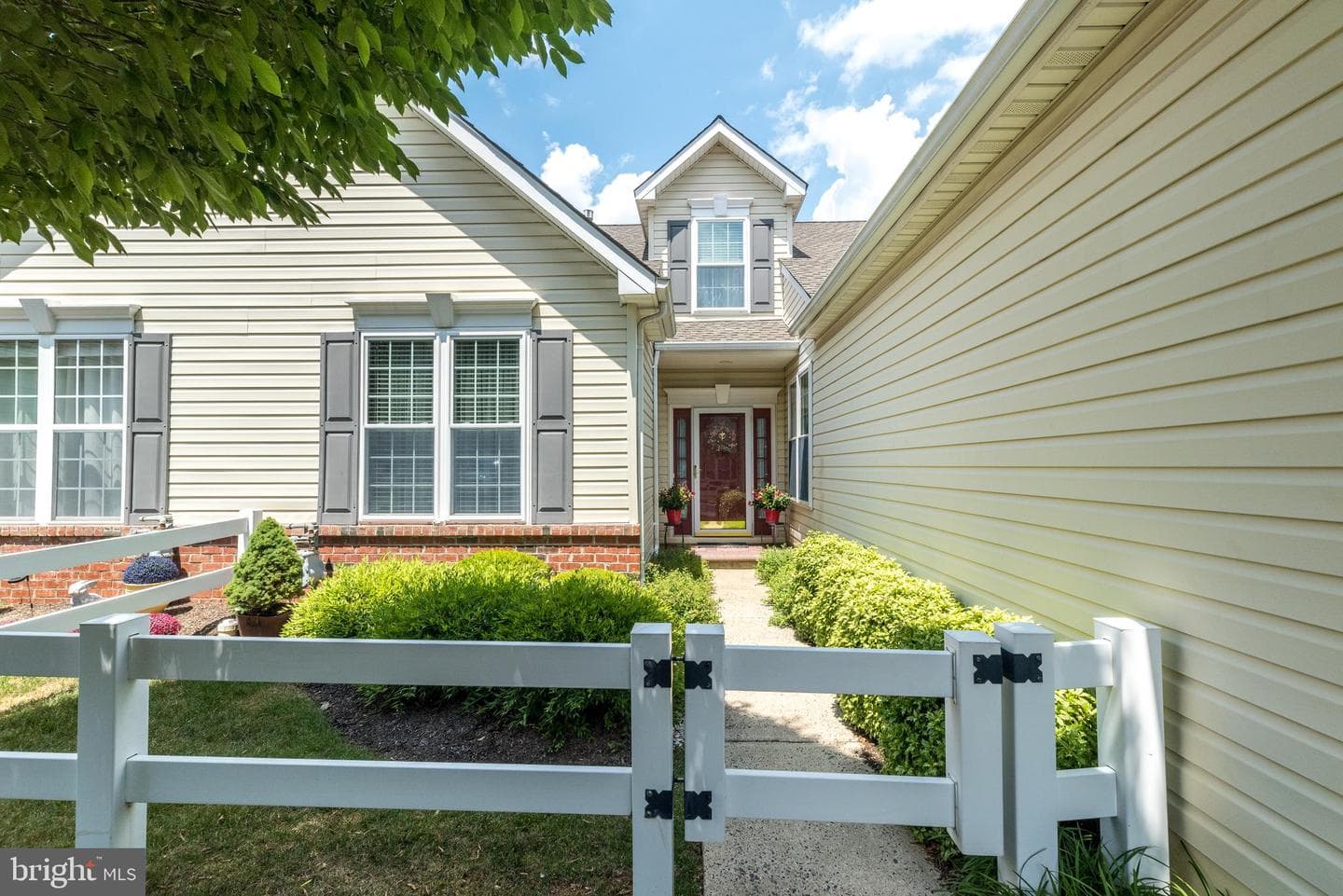 124 Wyndham Woods Way photo 2