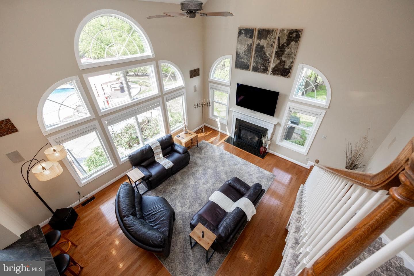 1086 Chelsea Way photo 11