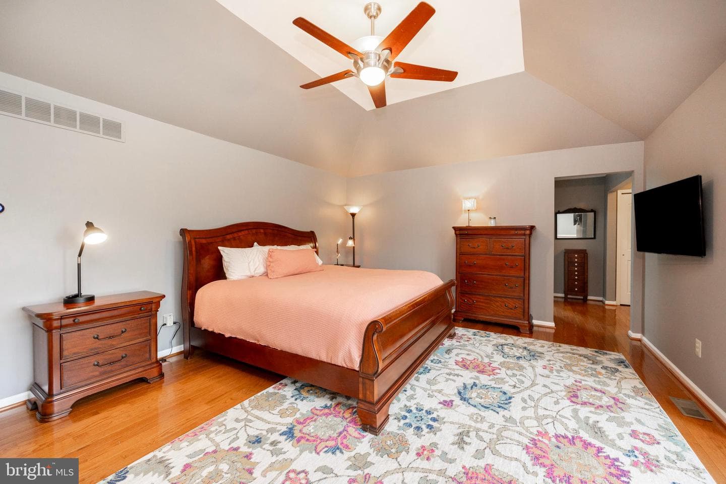 1086 Chelsea Way photo 36