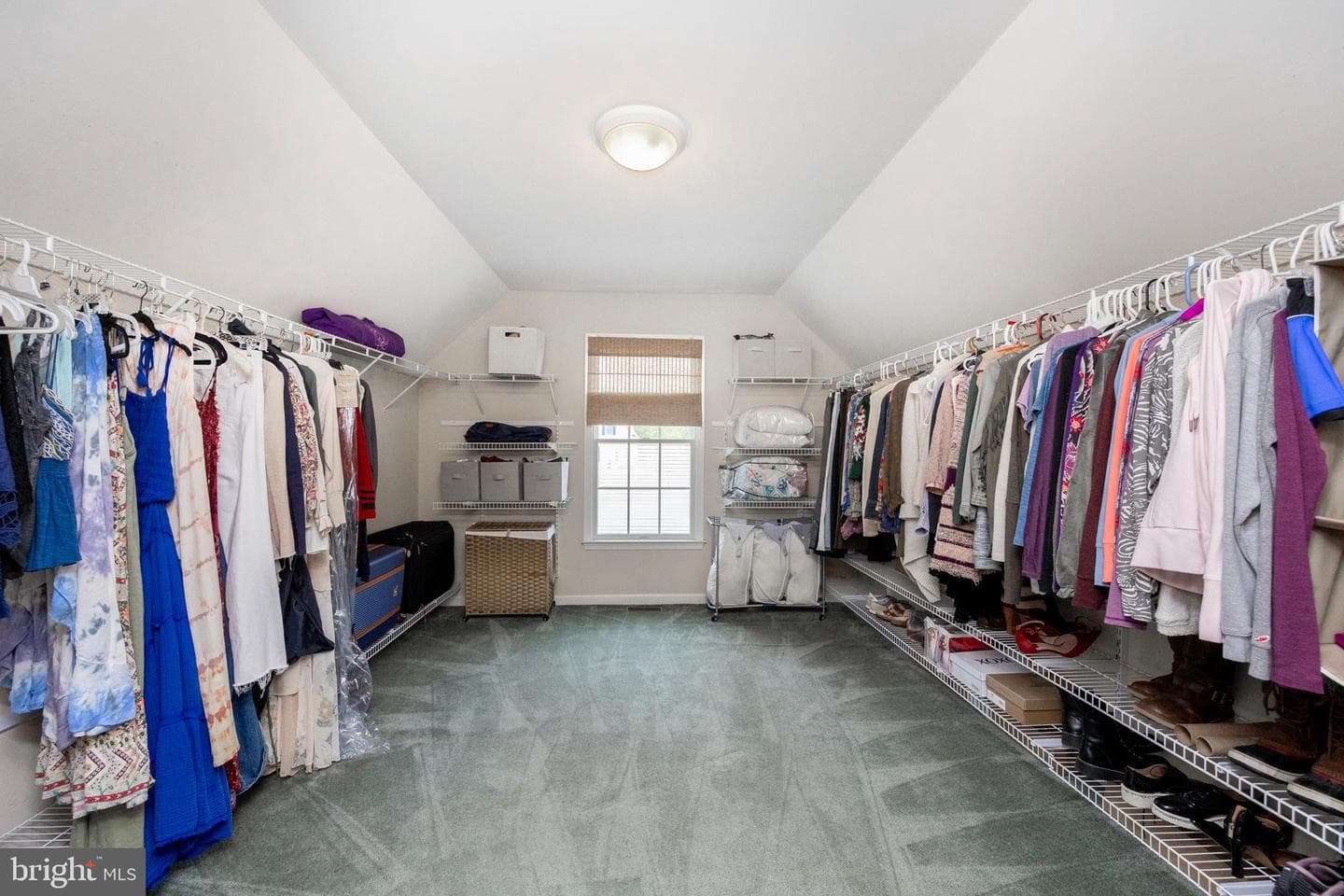 1086 Chelsea Way photo 40