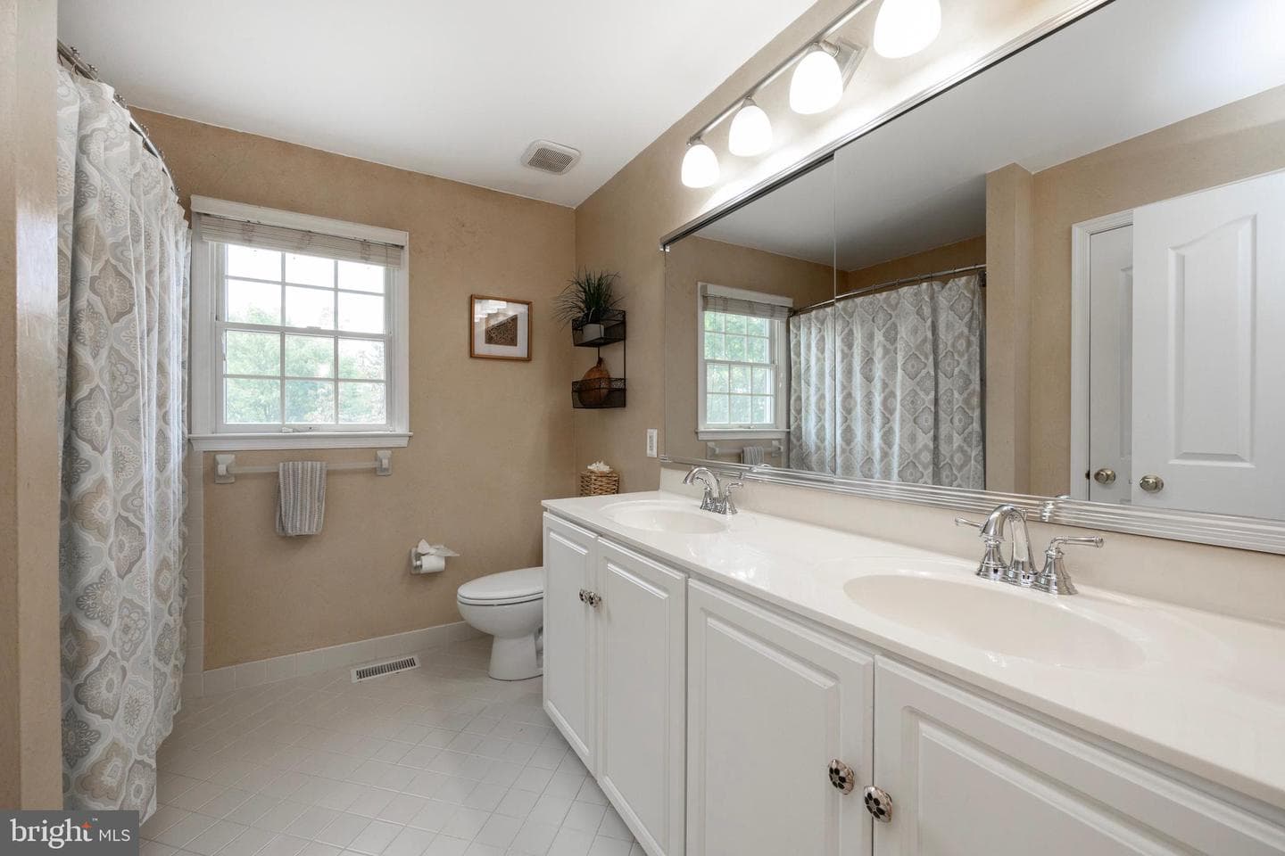 1086 Chelsea Way photo 42