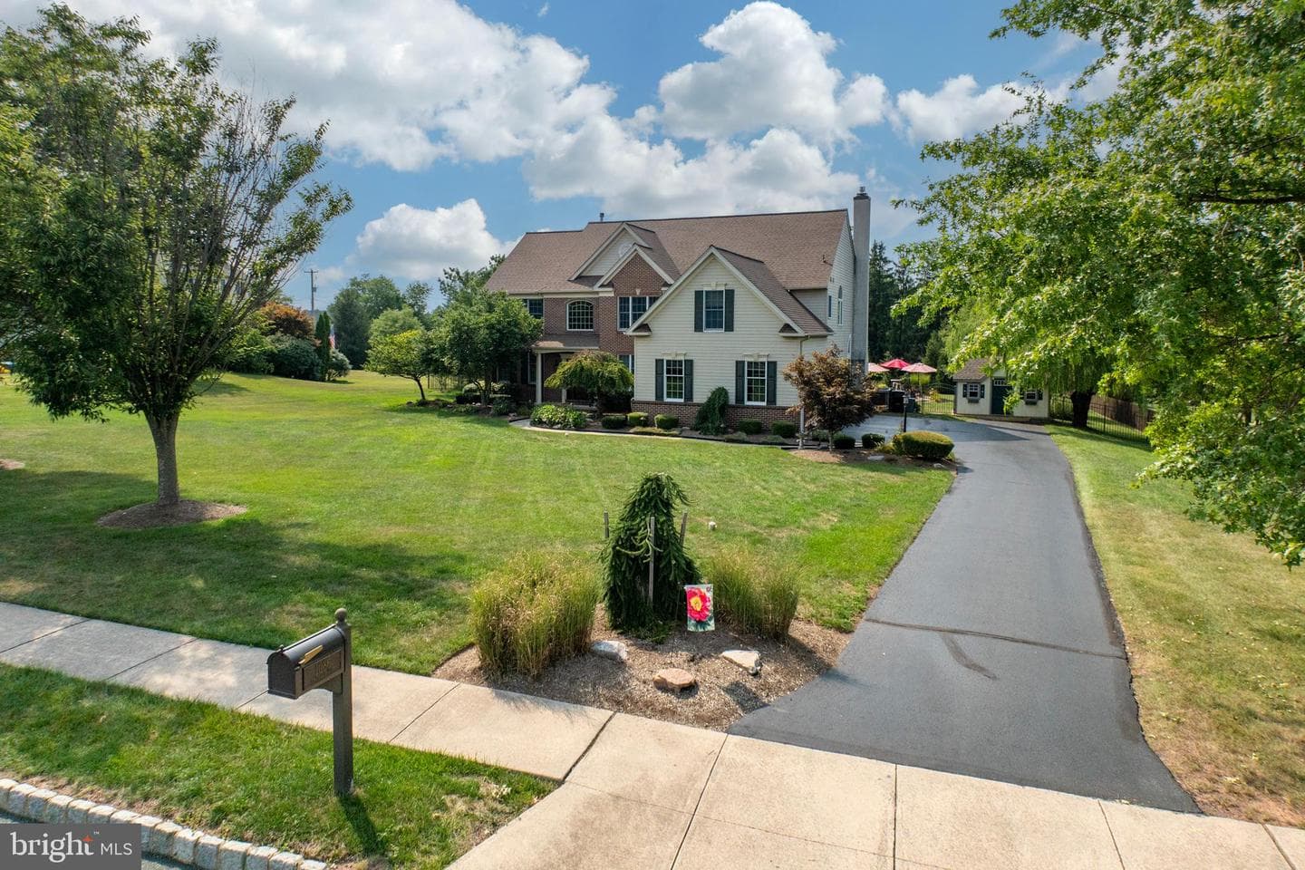 1086 Chelsea Way photo 63