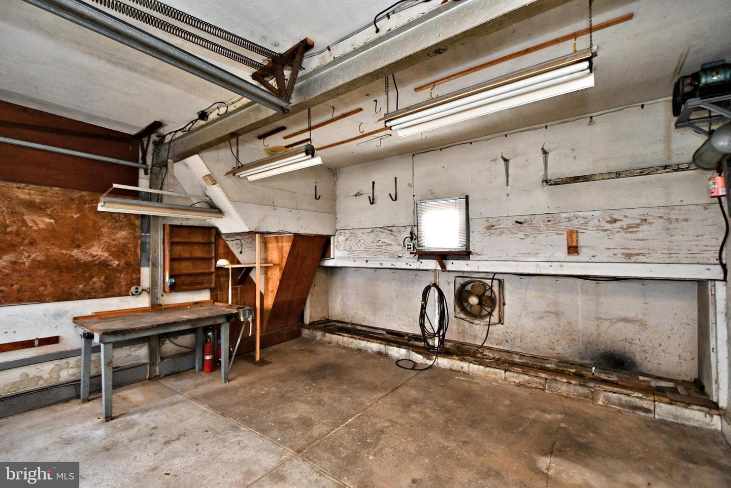 208 Quigley Avenue photo 53