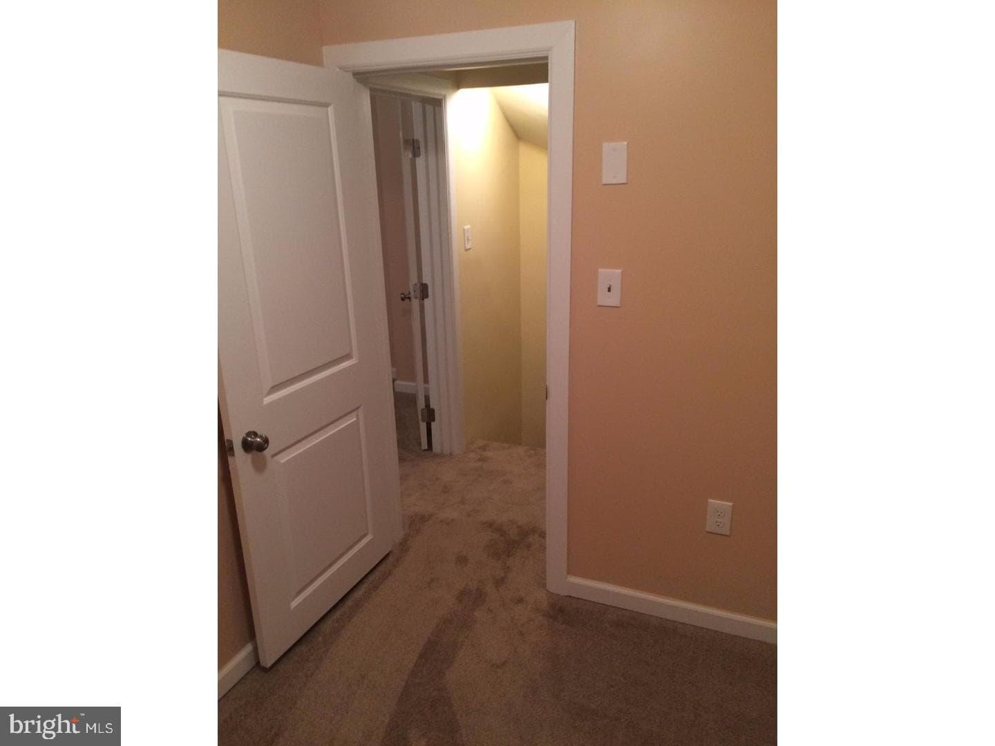 25 2nd Street photo 14