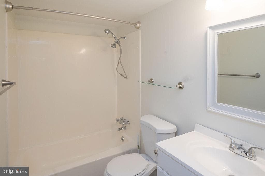 104 Meadowview Lane #104 photo 13