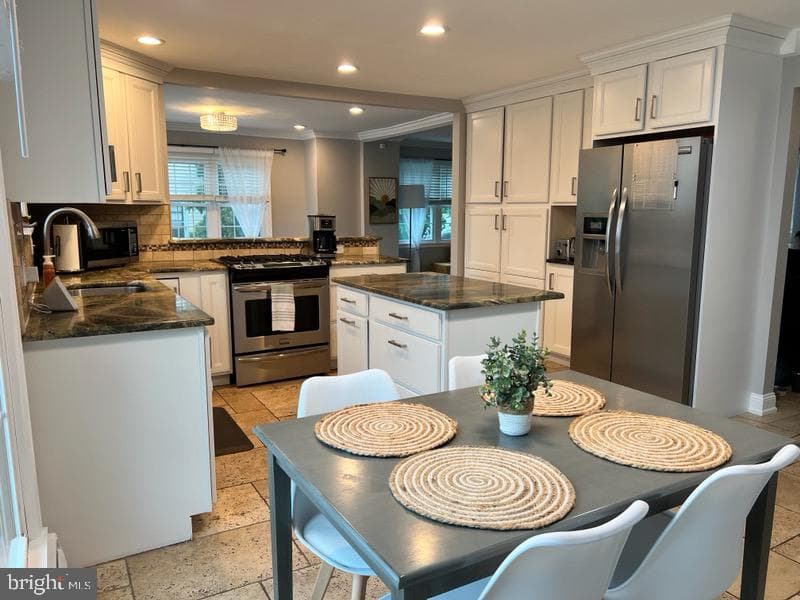 3006 Brambling Lane photo 9