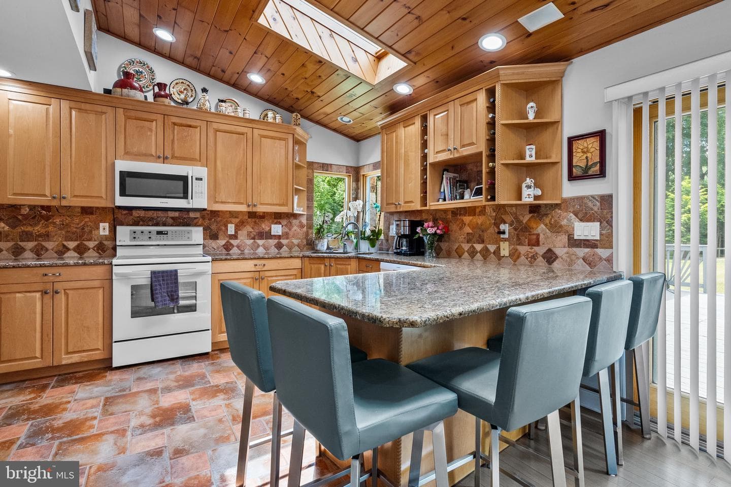 612 Pinney Road photo 14