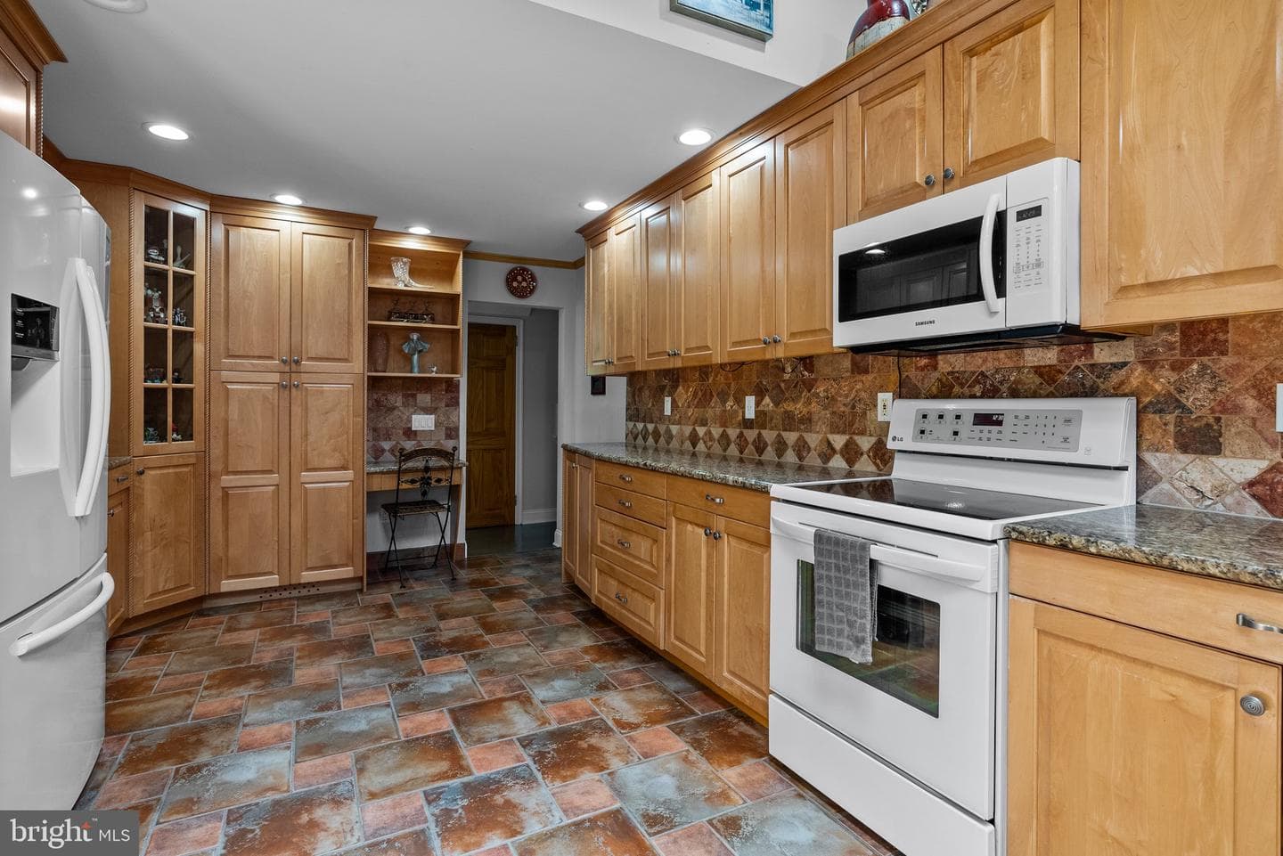 612 Pinney Road photo 15