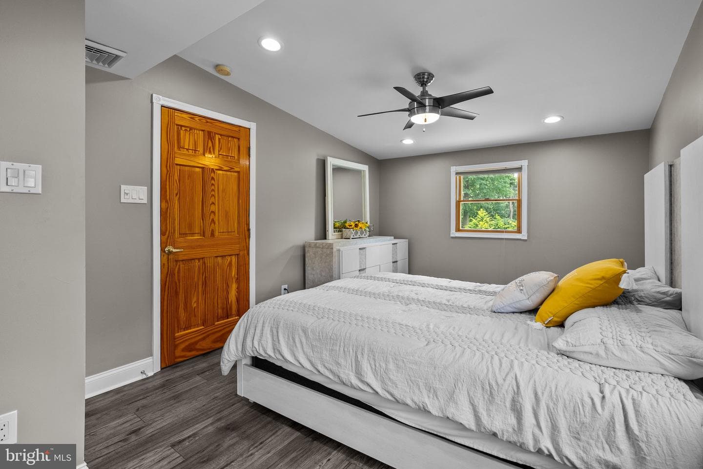 612 Pinney Road photo 25