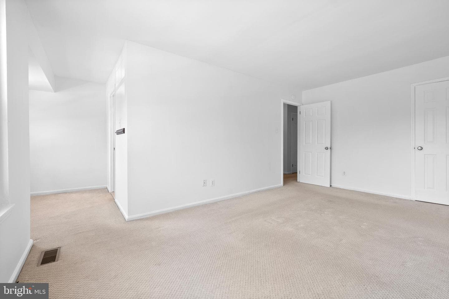 7 Ramsgate Court #209 U-7 photo 13