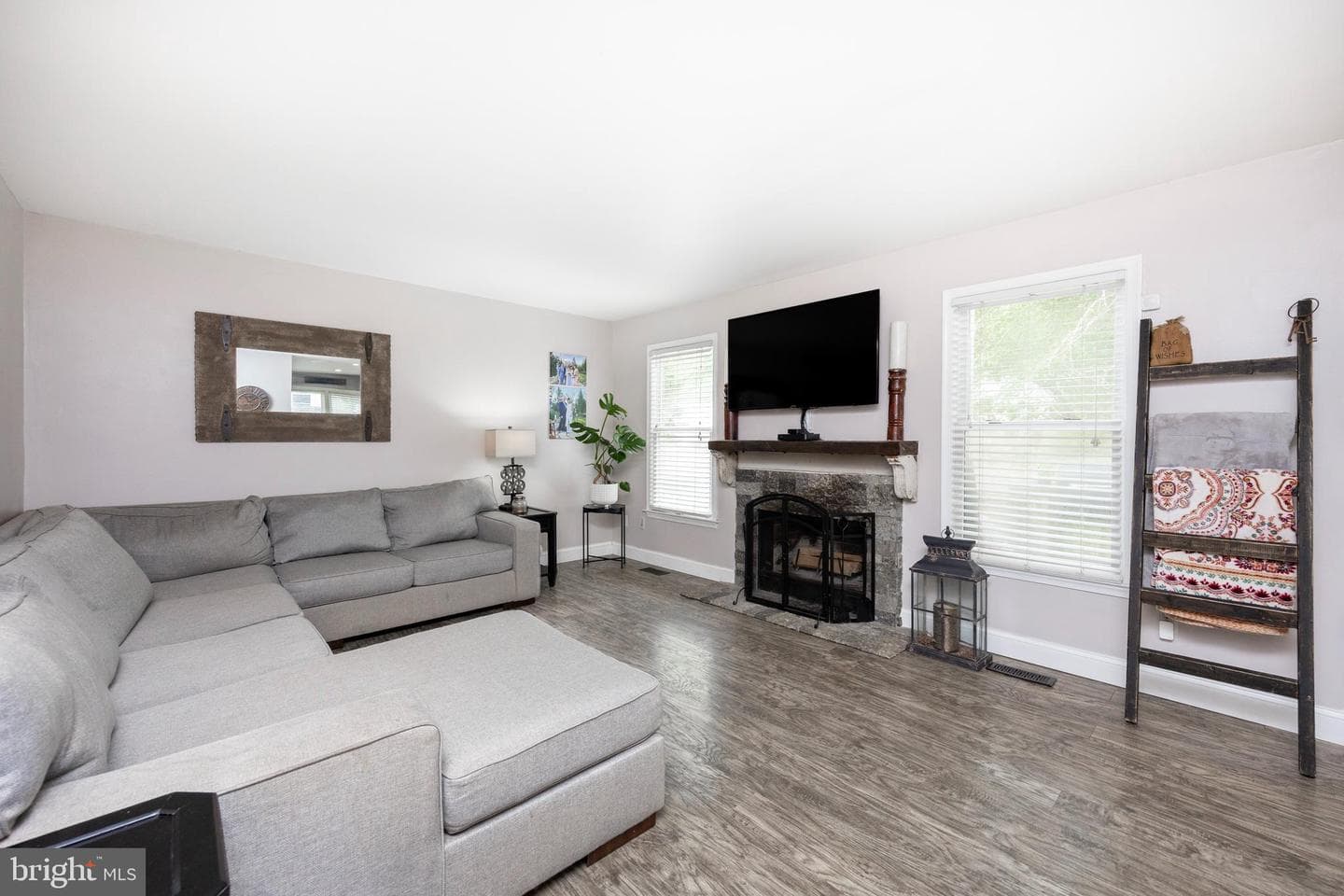 142 Abbey Drive photo 14