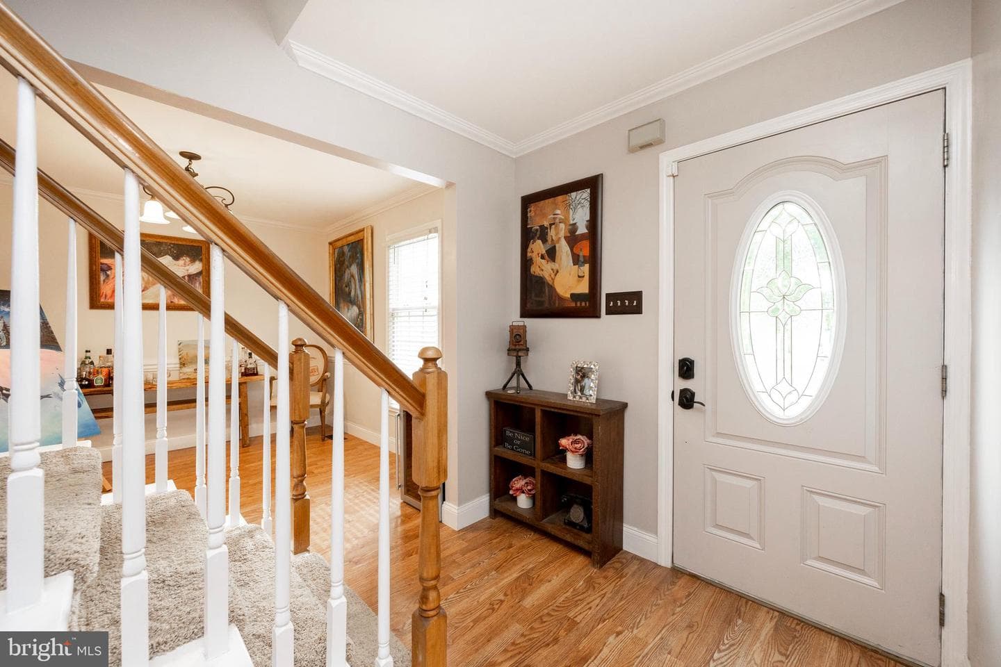 142 Abbey Drive photo 2