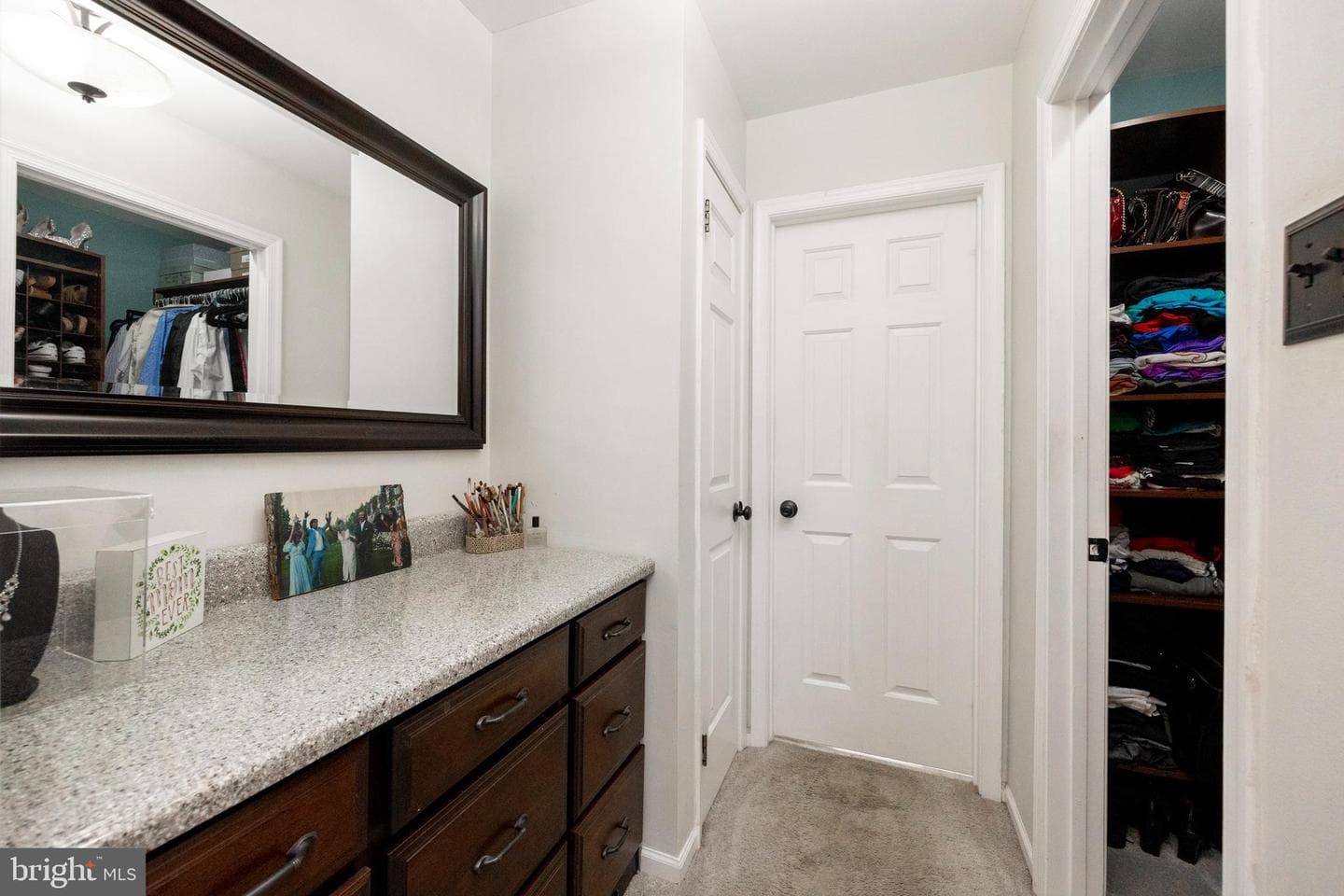 142 Abbey Drive photo 21