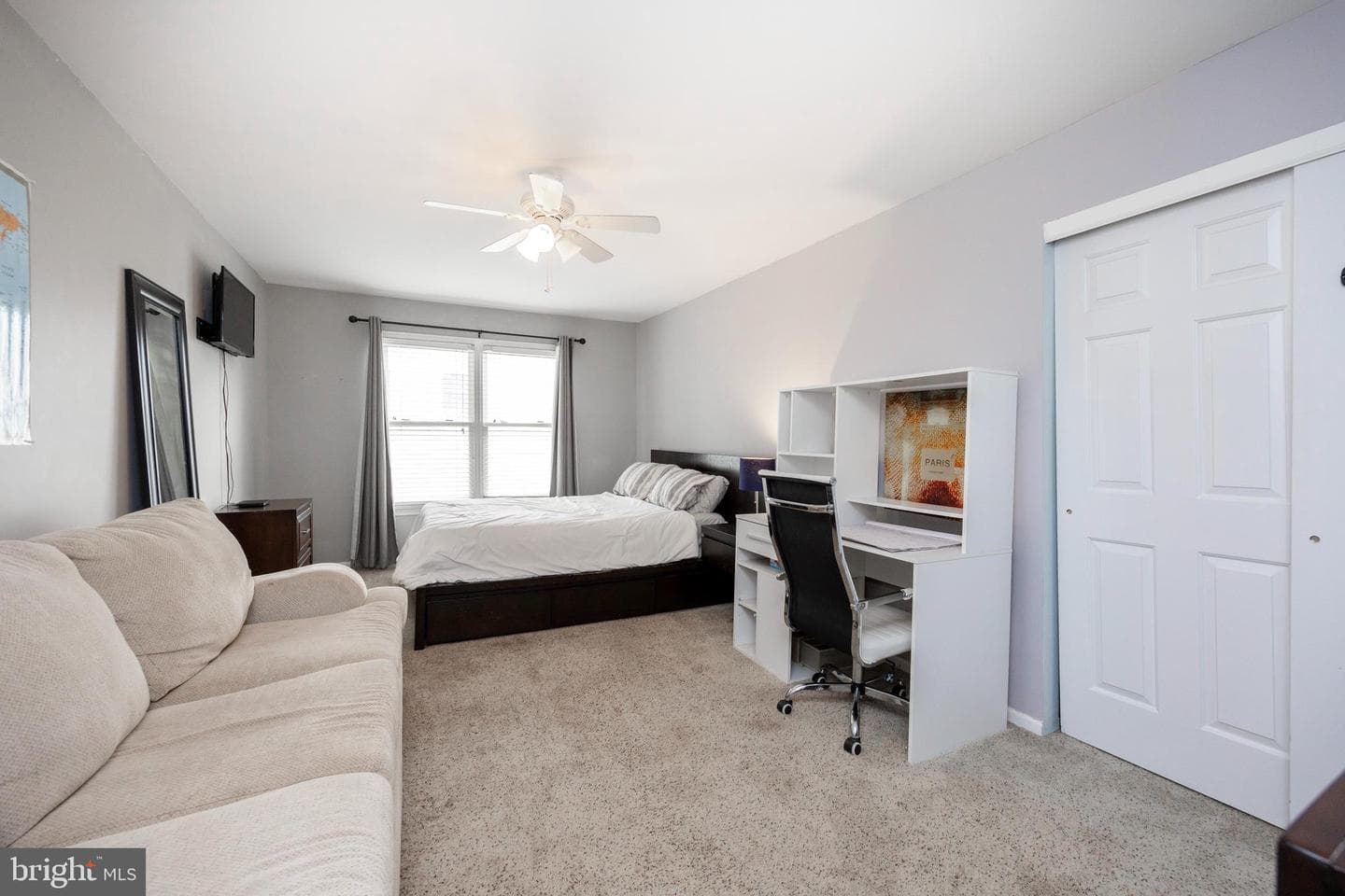 142 Abbey Drive photo 28