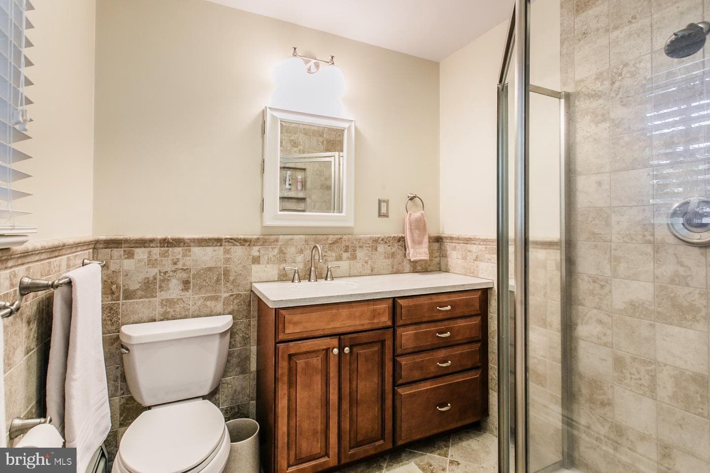 2211 Oak Terrace photo 33