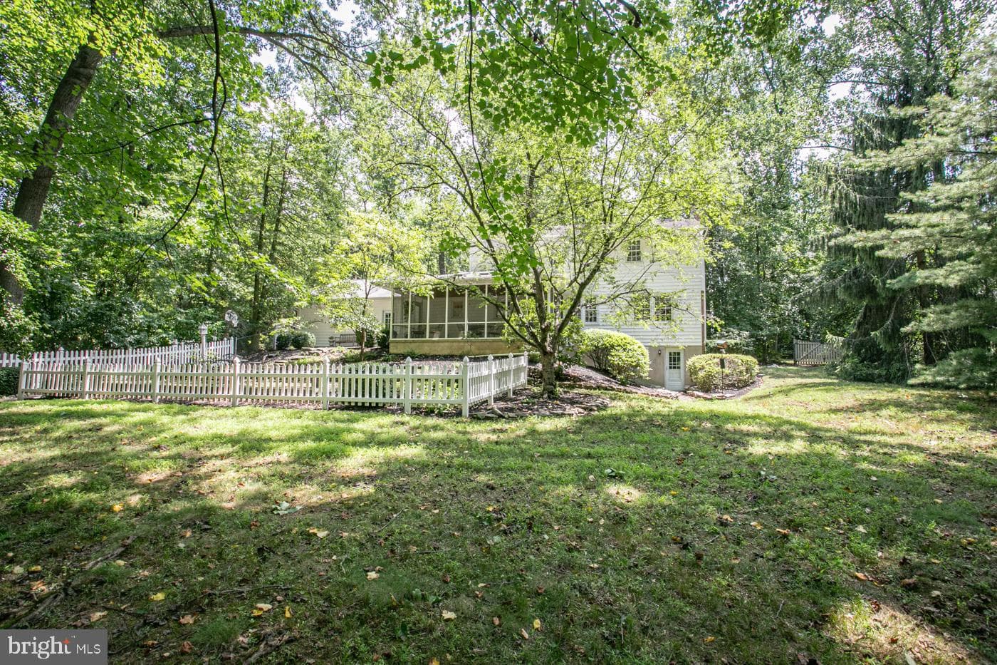 2211 Oak Terrace photo 47