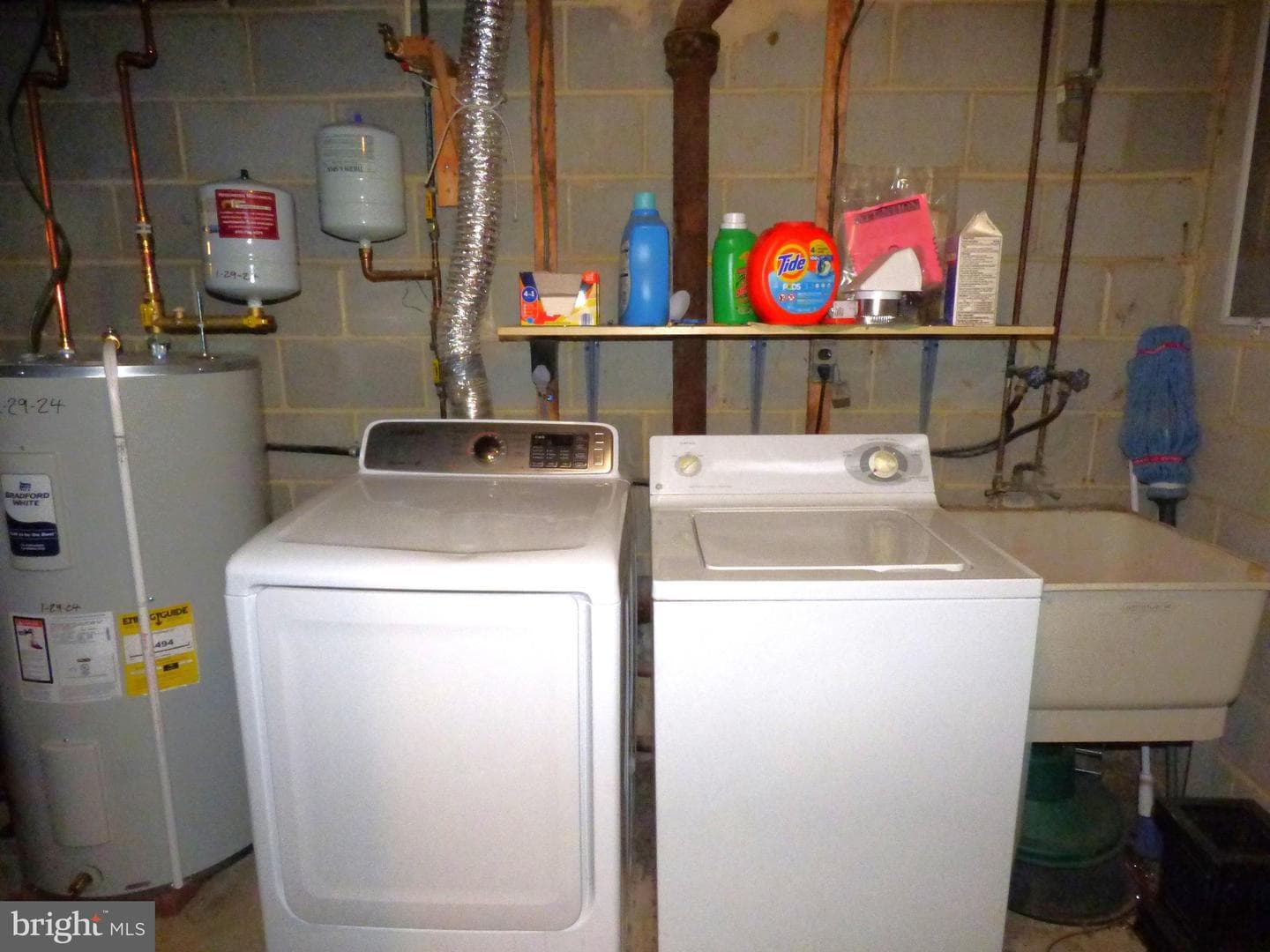 109 Whitpain Hills photo 30