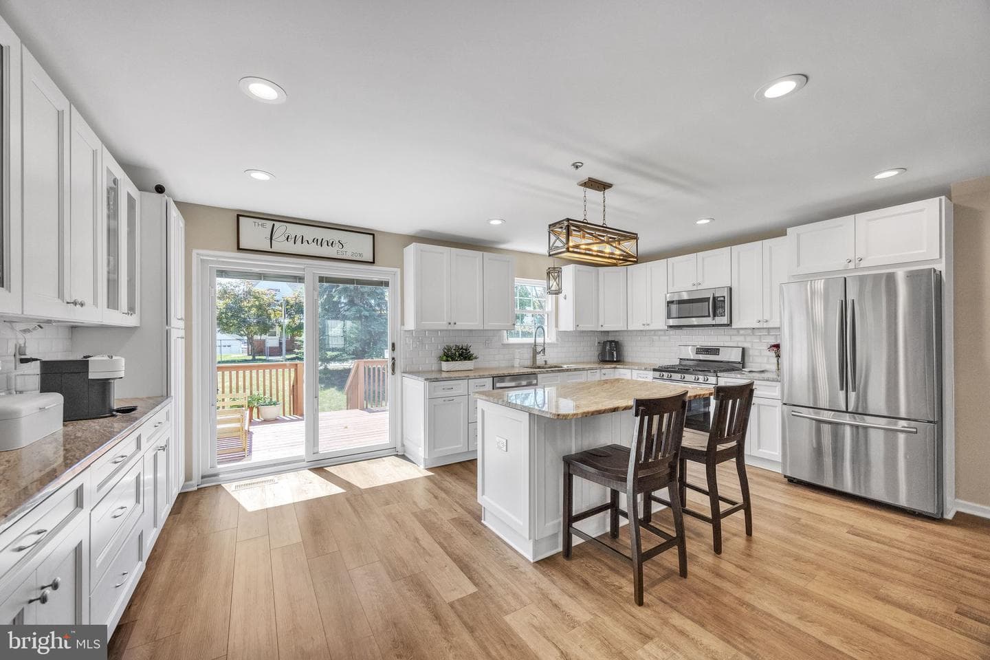 515 Williamsburg Way photo 10