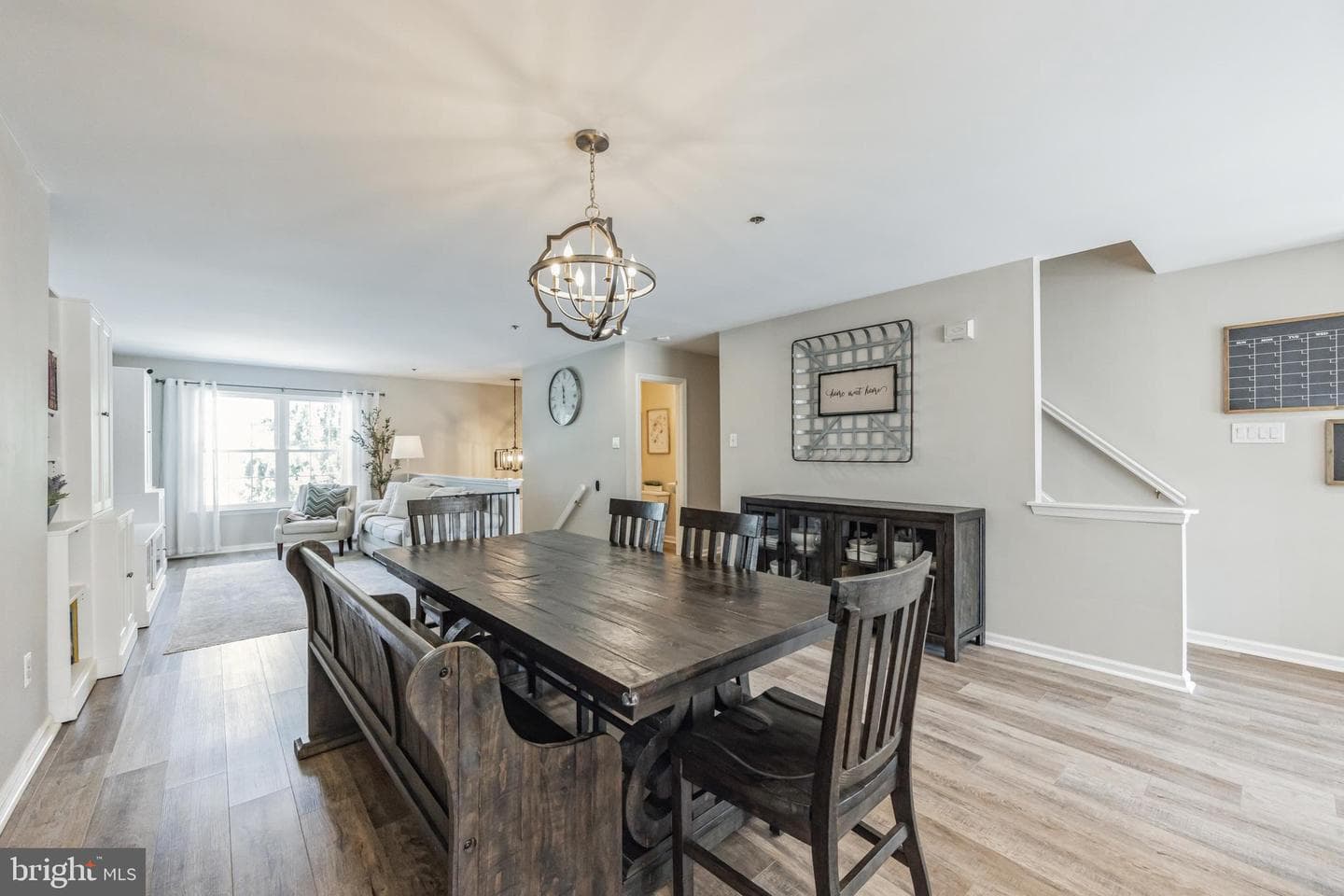 515 Williamsburg Way photo 14