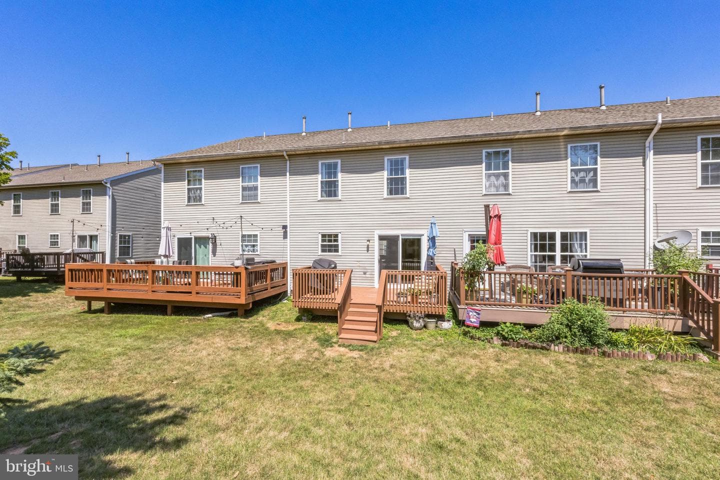 515 Williamsburg Way photo 30