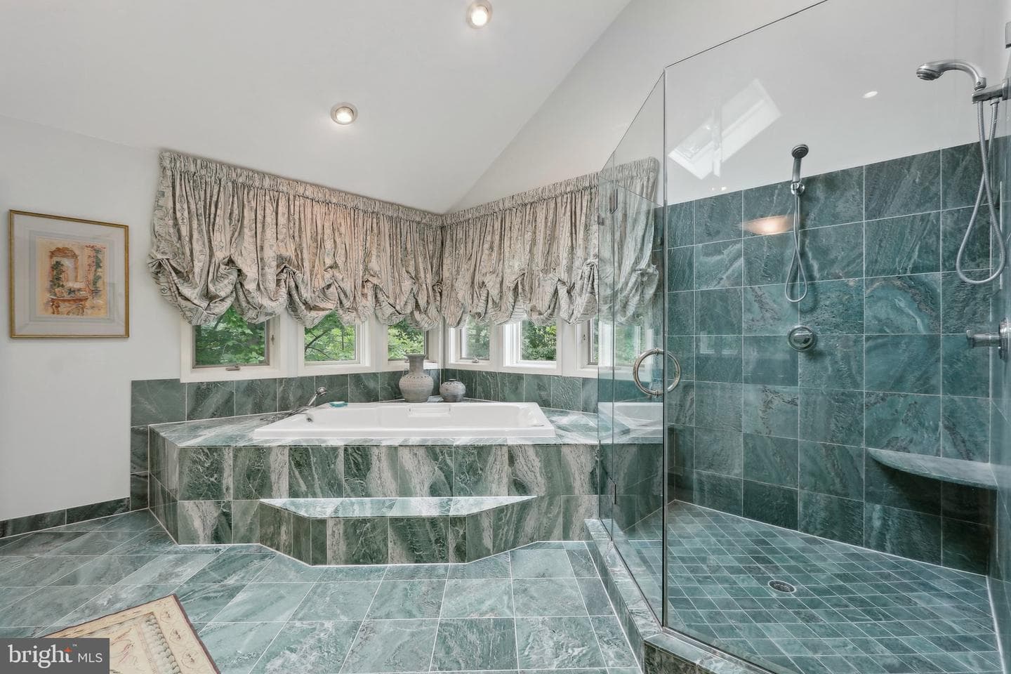 534 Pondview Road photo 22