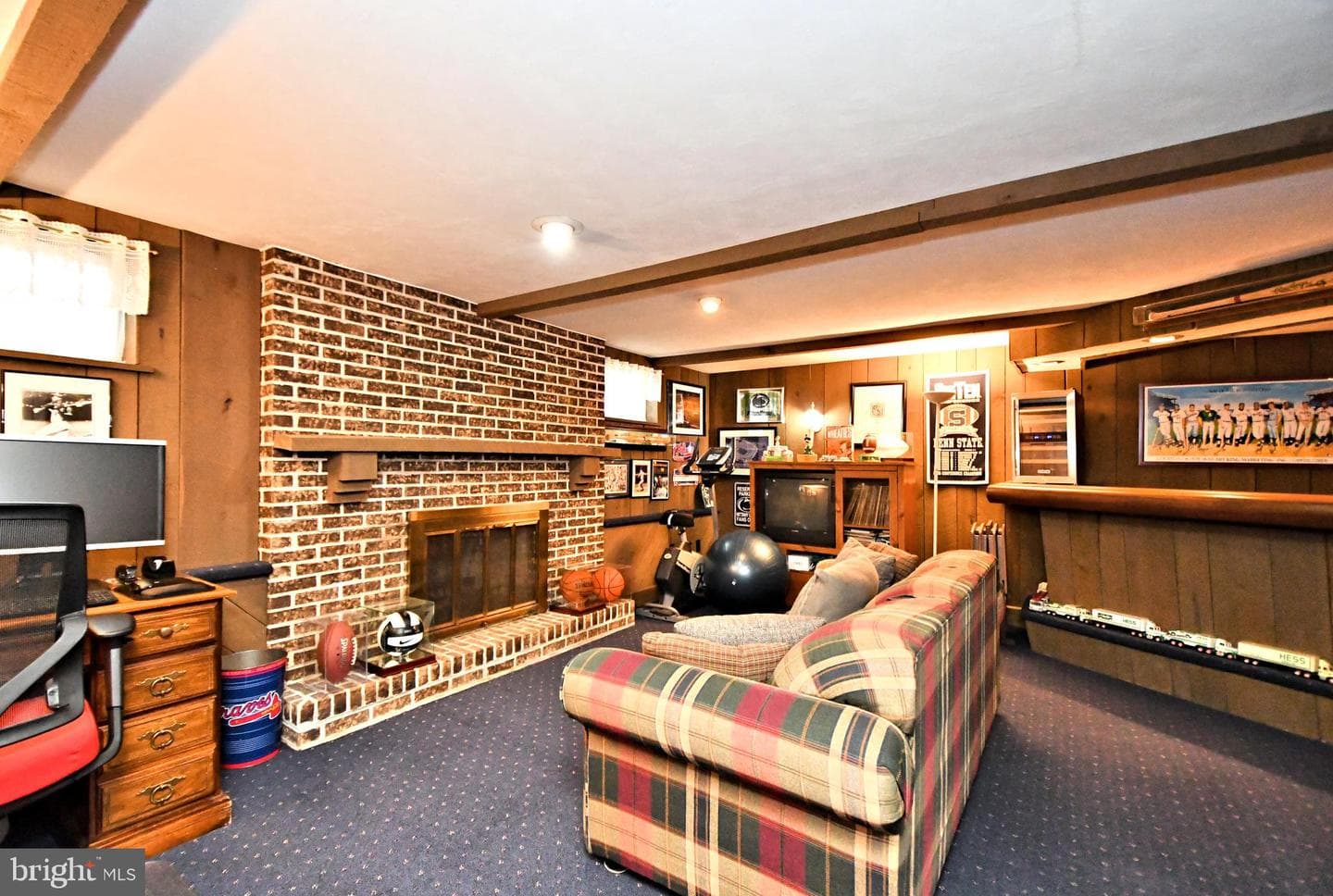 678 S 5th Avenue photo 37
