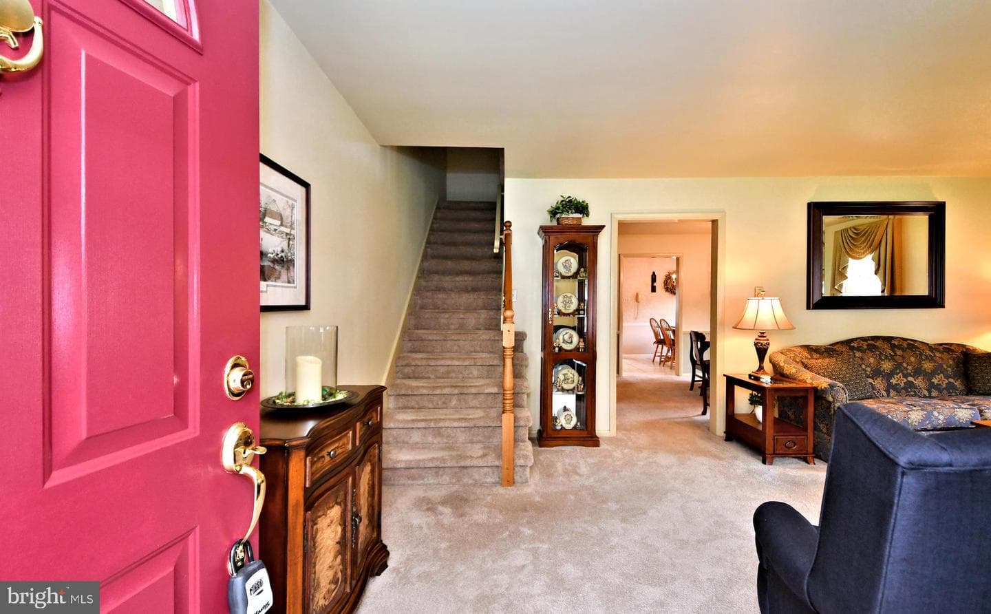 678 S 5th Avenue photo 6