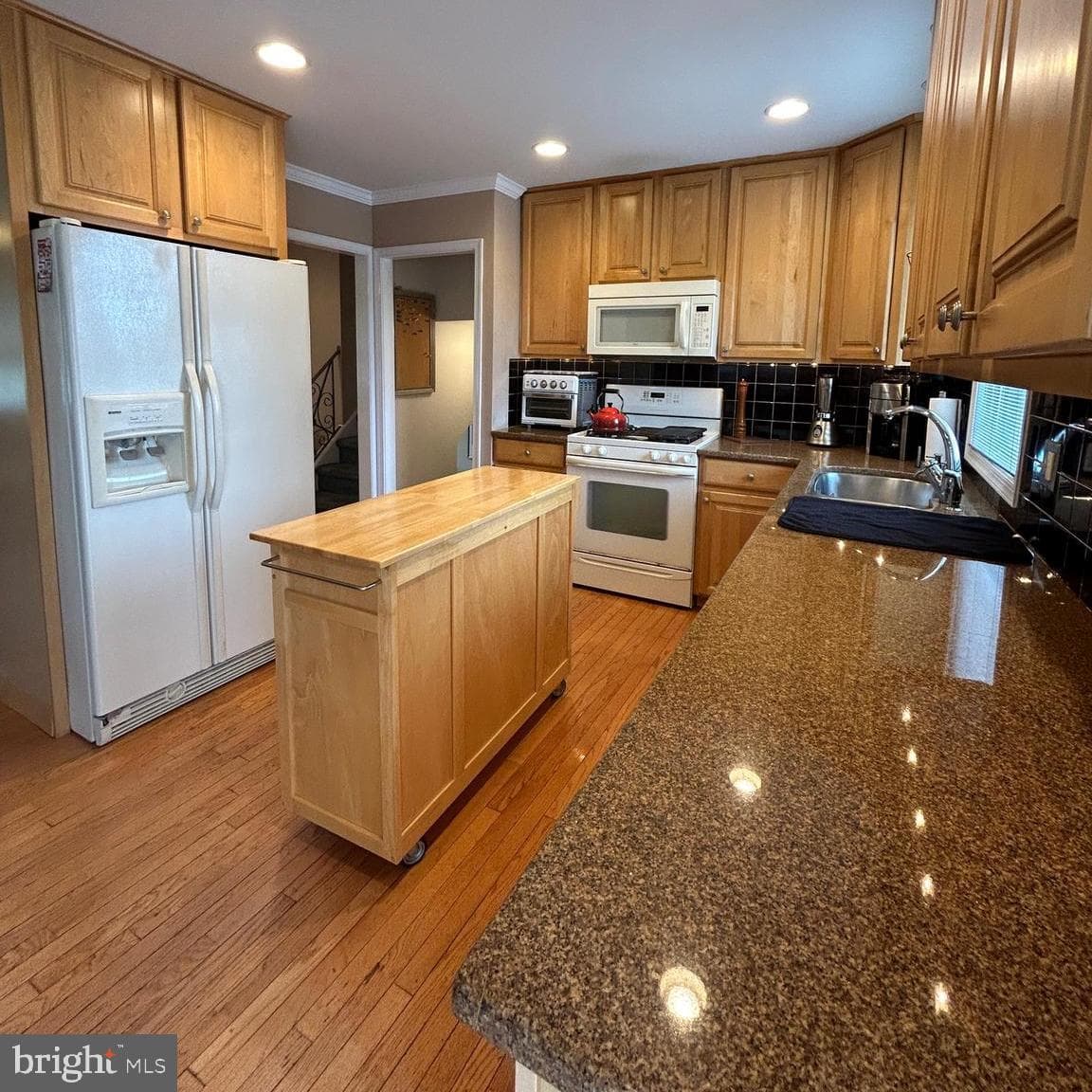 316 Mill Road photo 9
