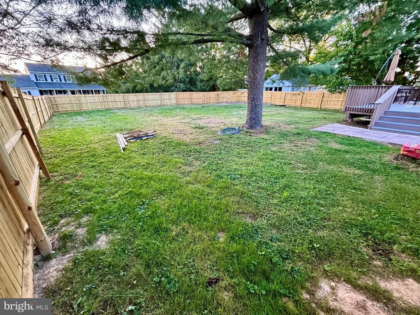 105 W North Lane photo 32