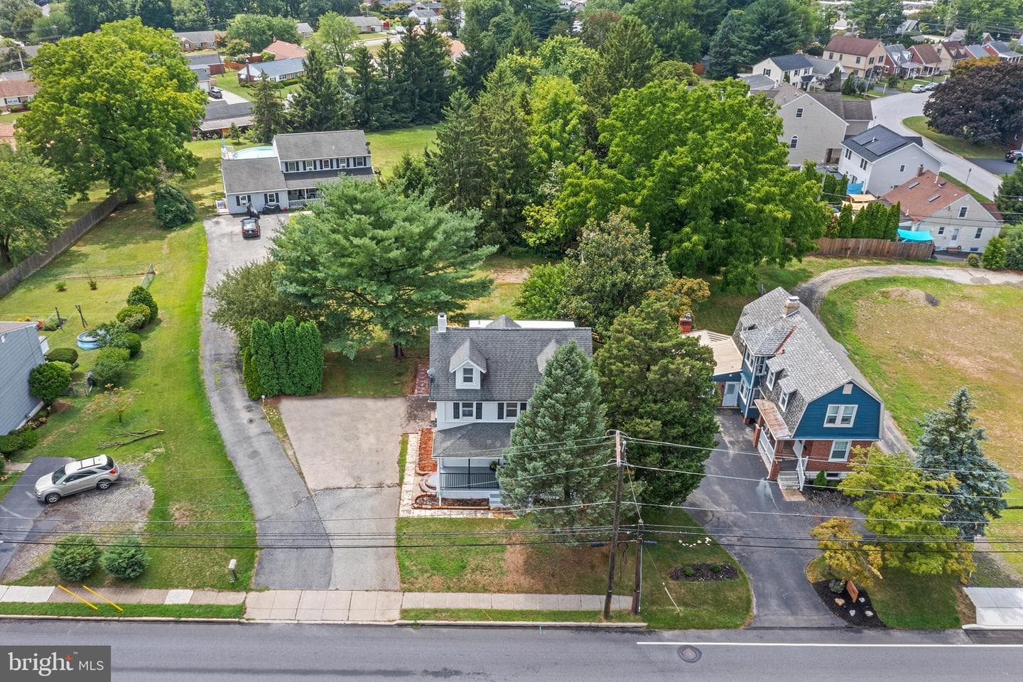 105 W North Lane photo 37