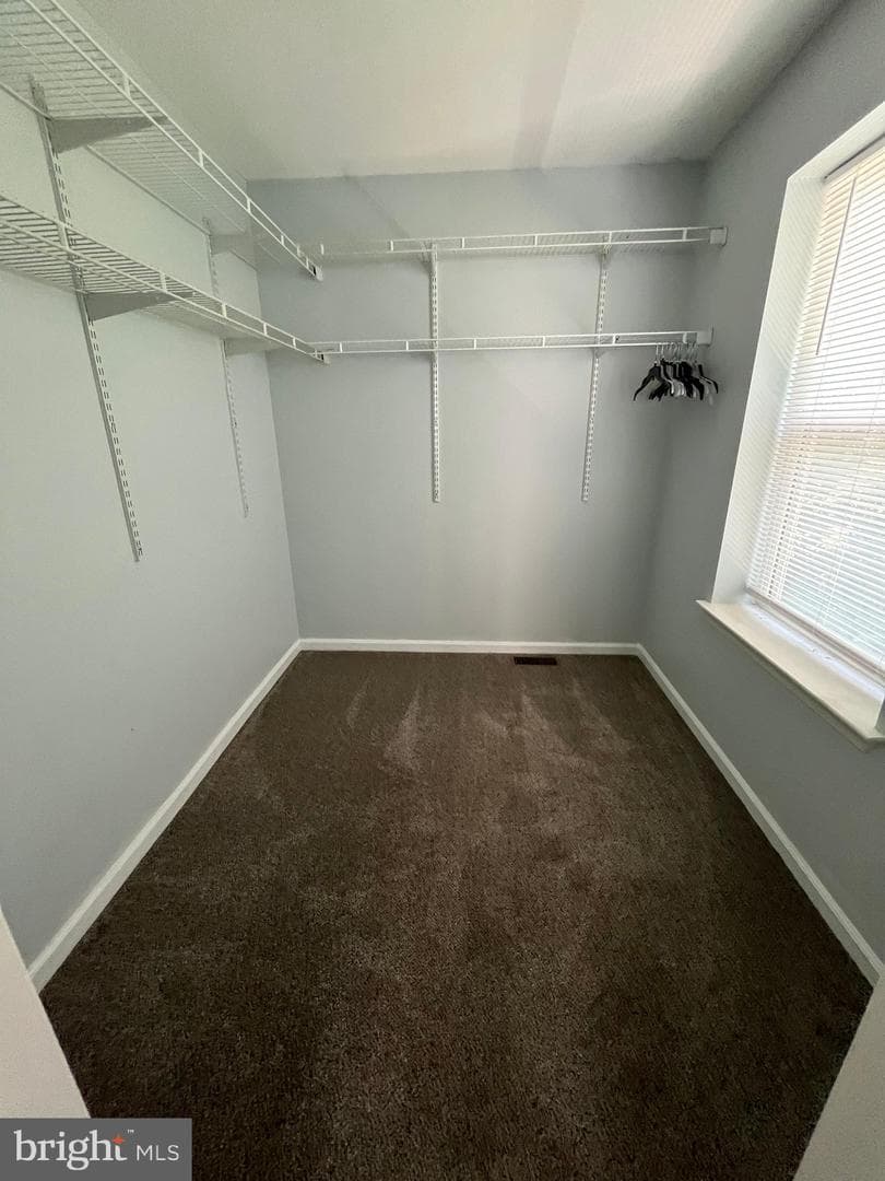 281 Parkview Drive photo 16