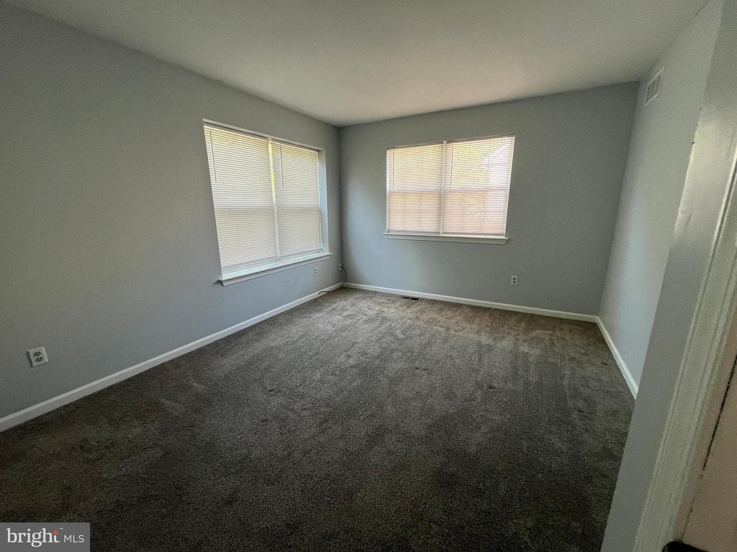 281 Parkview Drive photo 17