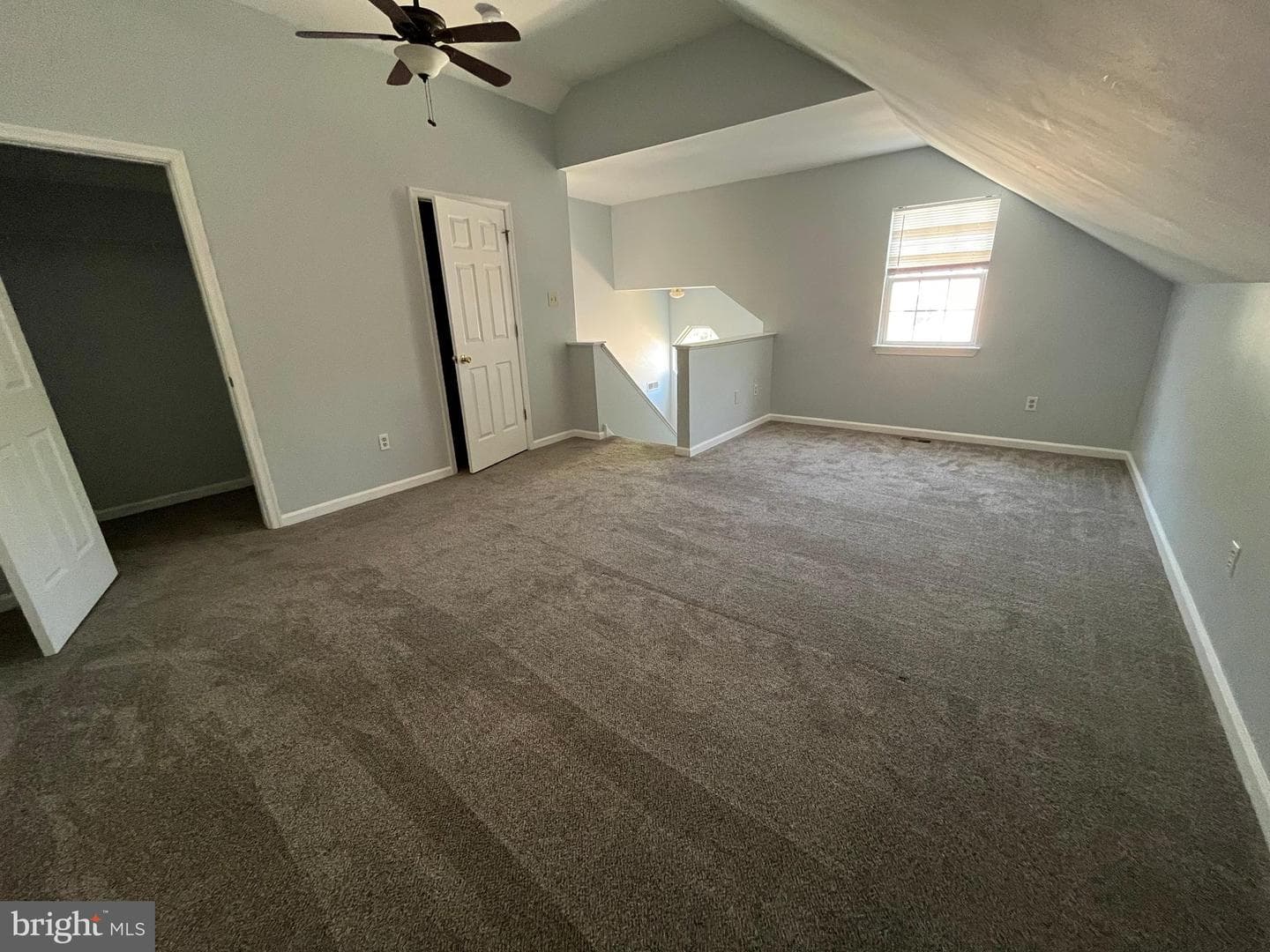 281 Parkview Drive photo 20