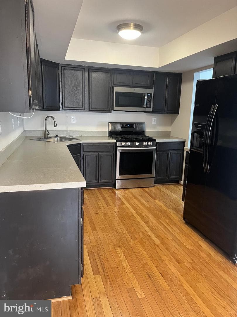 281 Parkview Drive photo 3