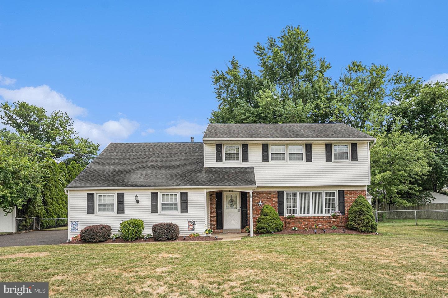 35 Latchstring Lane photo 1