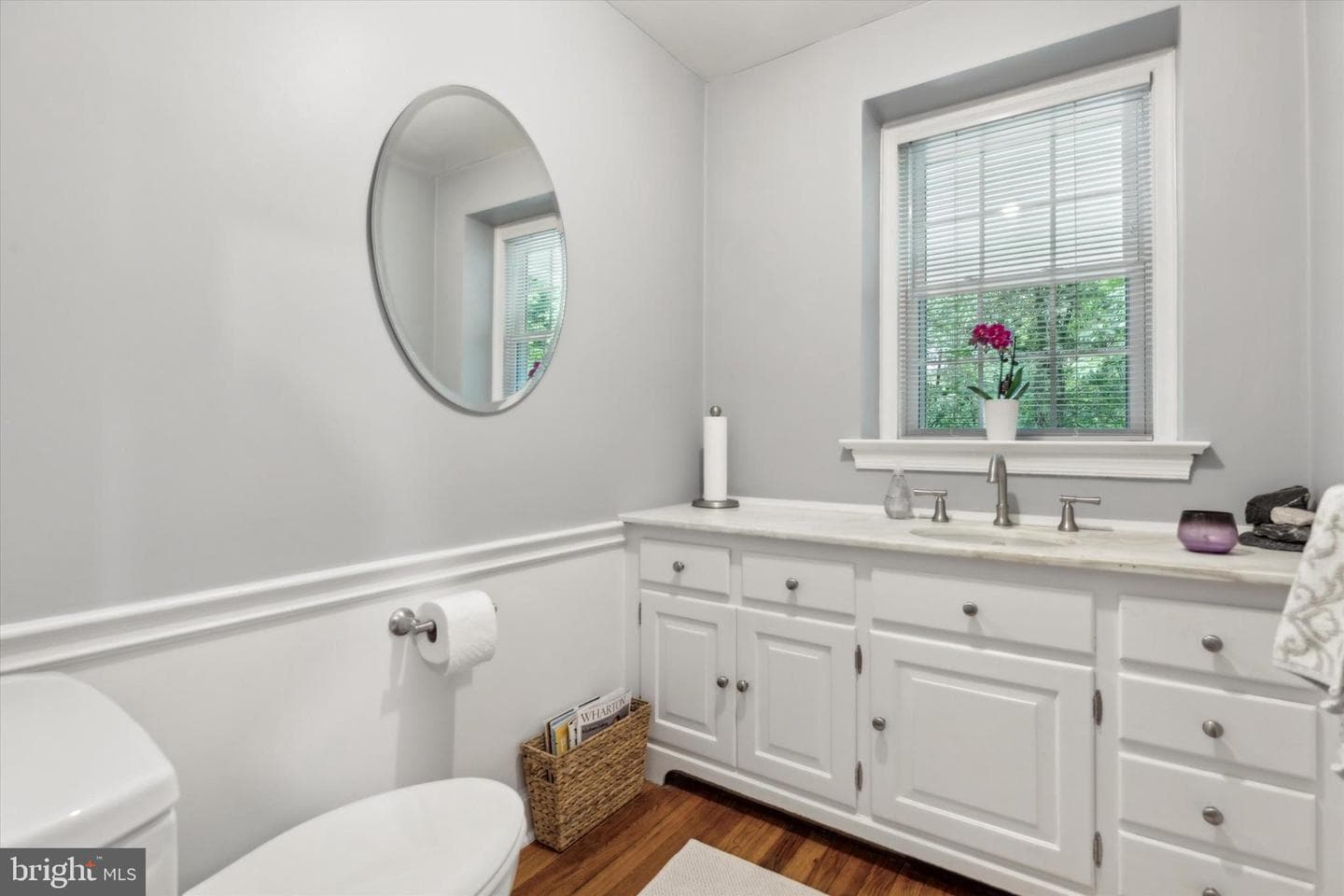 429 Morris Avenue photo 13