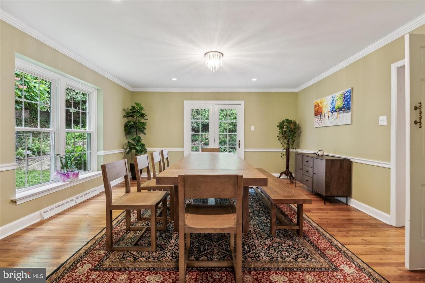 429 Morris Avenue photo 5