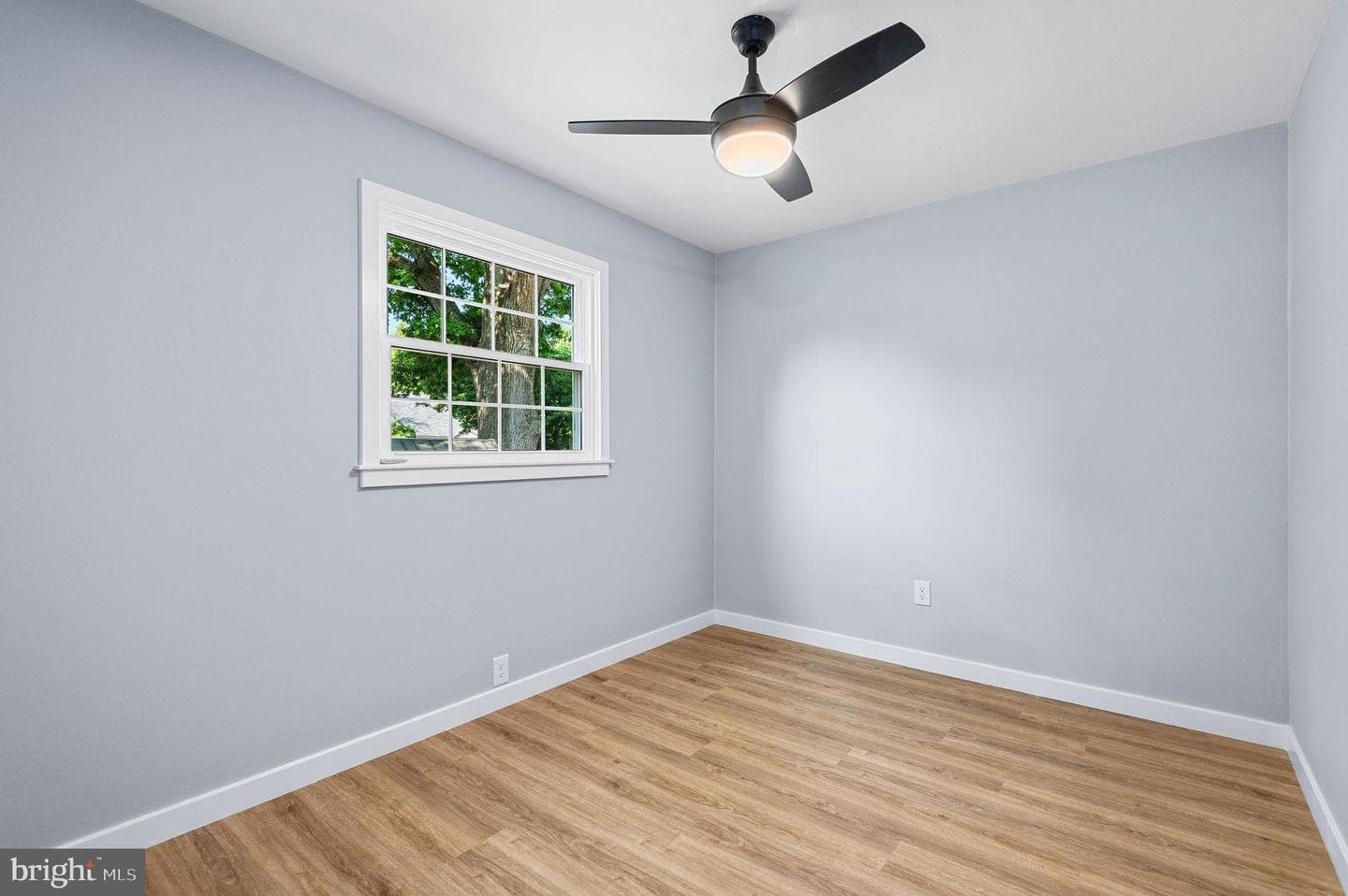604 Tennis Avenue photo 13