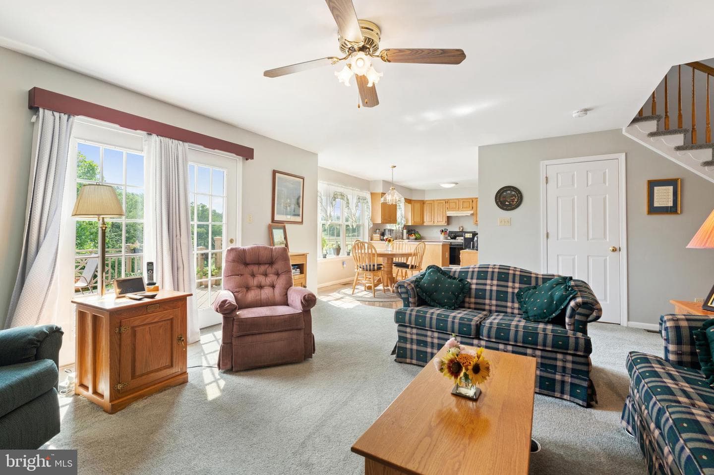 1027 Dorchester Lane photo 14