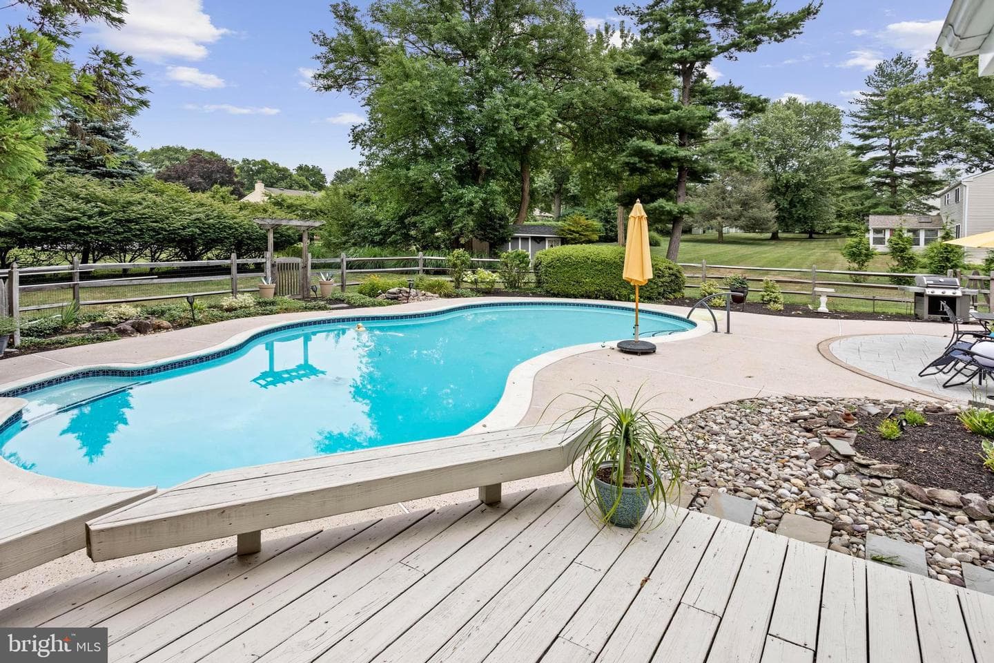 783 Hoover Road photo 31