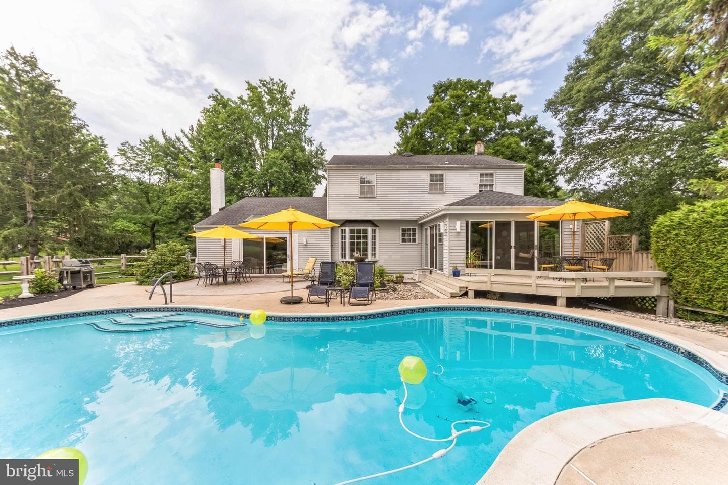 783 Hoover Road photo 38